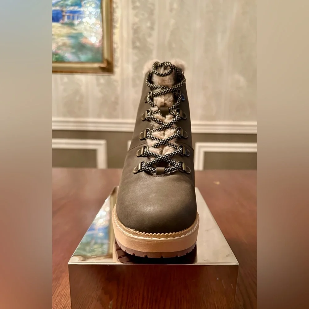 TOMS Melrose!❄️wedge bootie/Tarmac Olive Nubuck/water resistant🌧️/size-8 - Picture 7 of 15